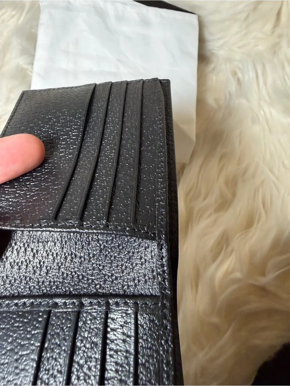 Gucci Animalier Bee Leather Bifold Wallet - Black (Box + Dust Bag)
